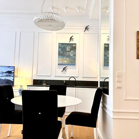 Mondrian Luxury Suites & Apartments Market Square I Varsóvia Exterior foto
