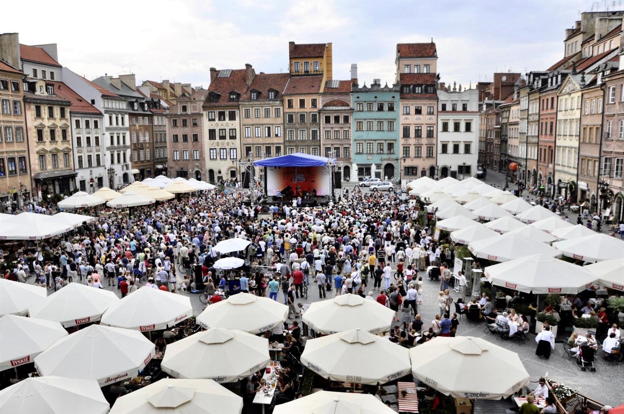 Mondrian Luxury Suites & Apartments Market Square I Varsóvia Quarto foto