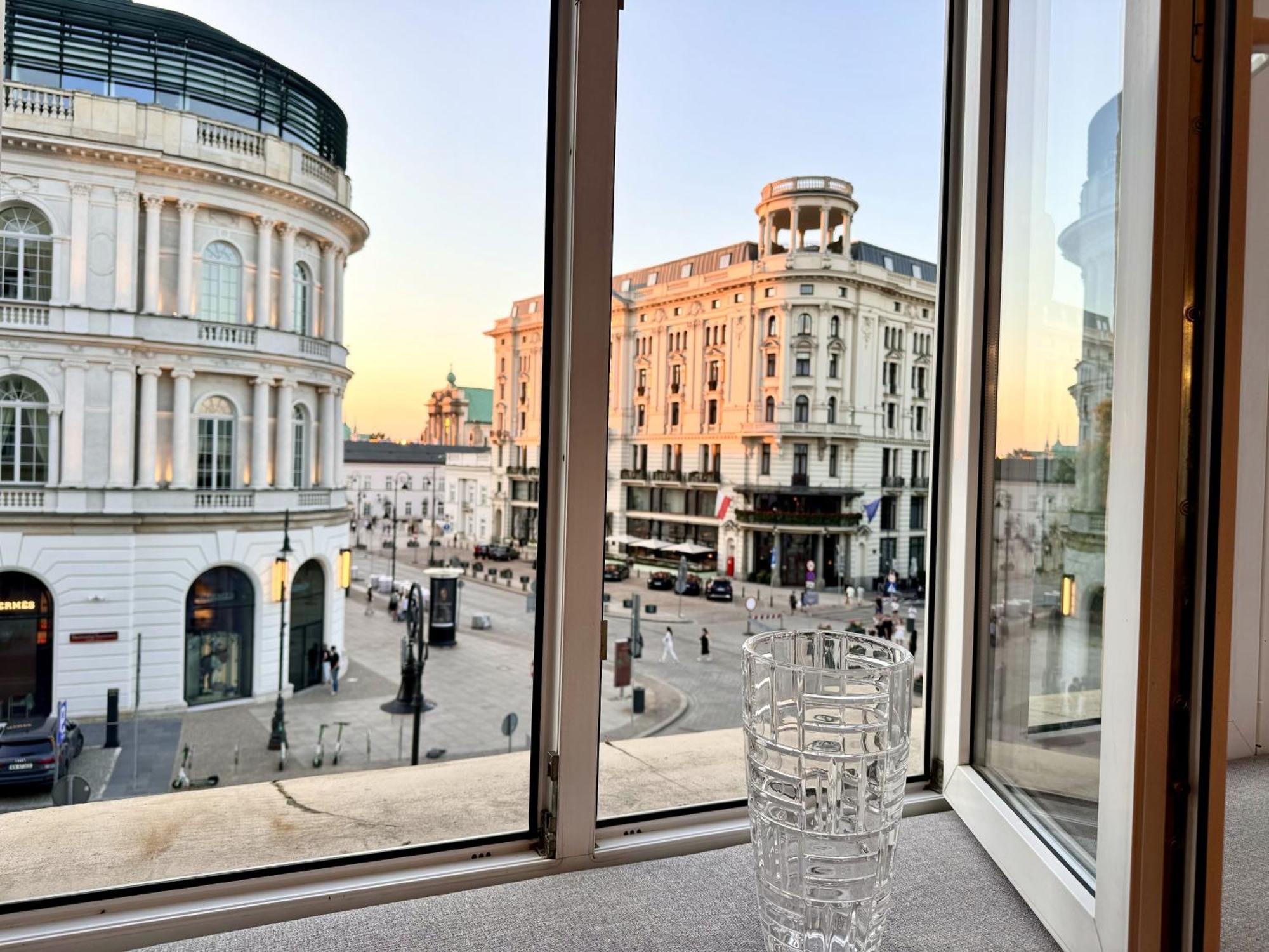 Mondrian Luxury Suites & Apartments Market Square I Varsóvia Exterior foto
